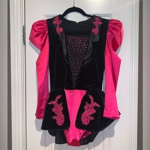 Tenth House dance costume